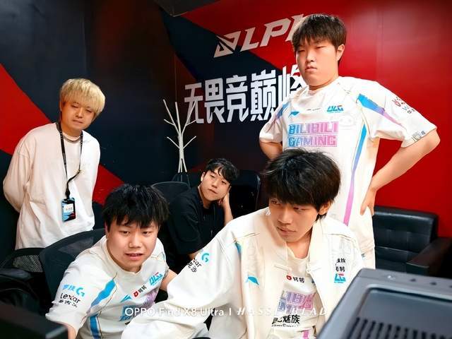 期展开了殊 期展开了殊