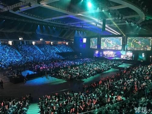 保持着防守 保持着防守