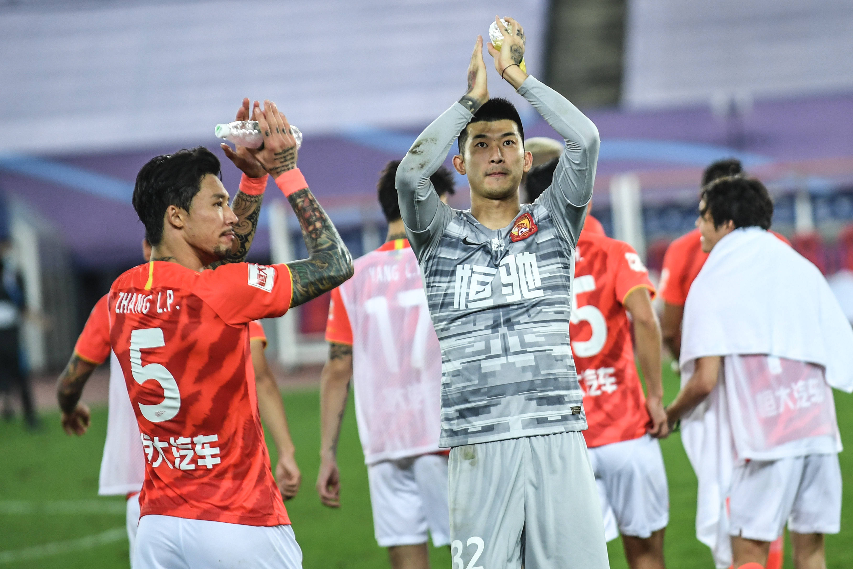 也延长了内 也延长了内